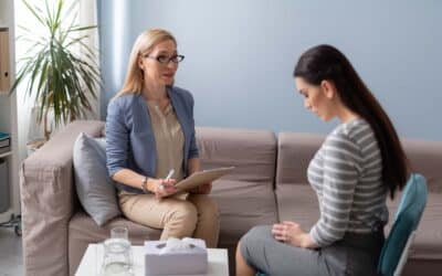 Should I Have a Therapist If I Take Depressions Medications?